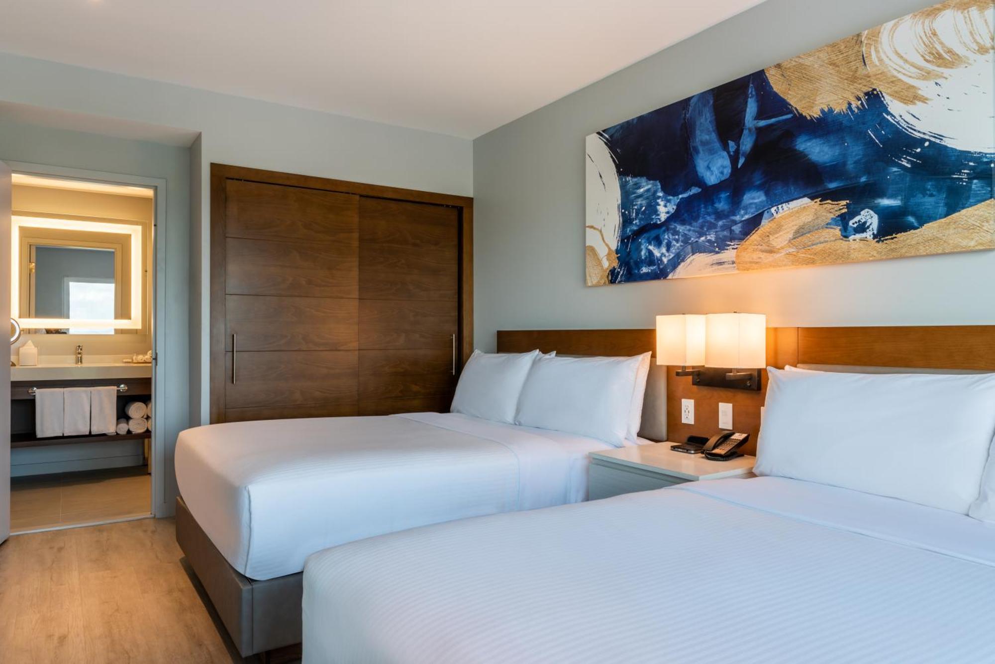 Embassy Suites By Hilton Aruba Beach Resort Palm Beach Esterno foto