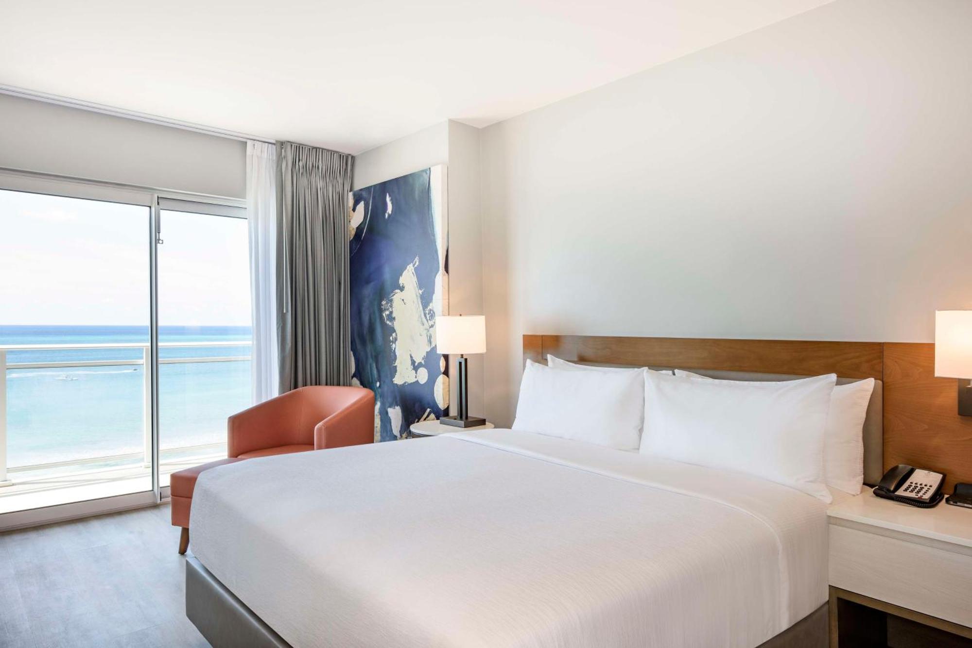 Embassy Suites By Hilton Aruba Beach Resort Palm Beach Esterno foto