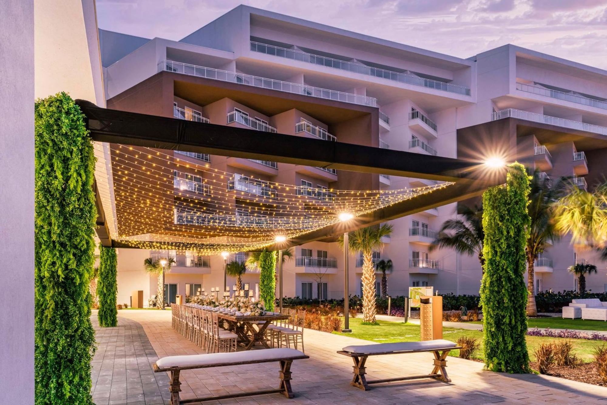 Embassy Suites By Hilton Aruba Beach Resort Palm Beach Esterno foto