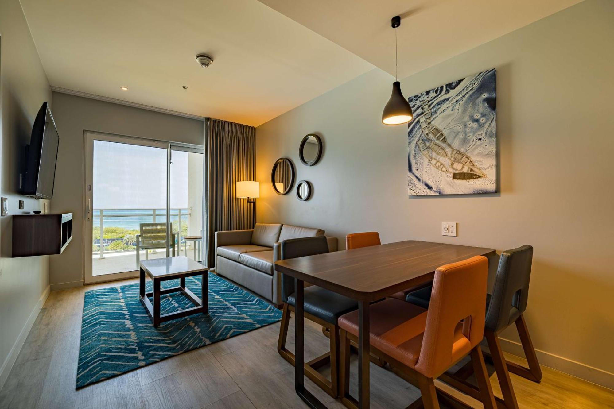 Embassy Suites By Hilton Aruba Beach Resort Palm Beach Esterno foto