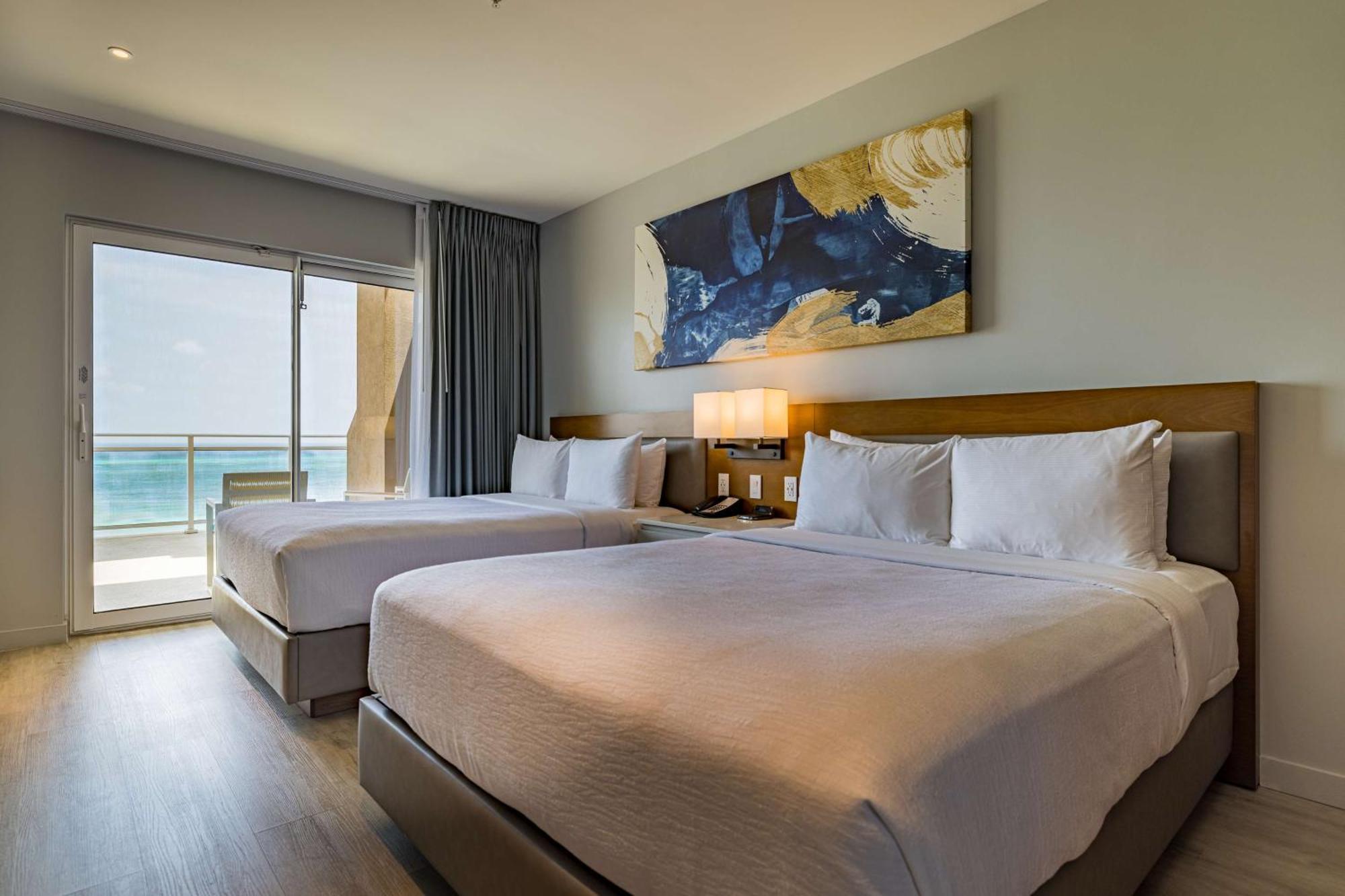 Embassy Suites By Hilton Aruba Beach Resort Palm Beach Esterno foto