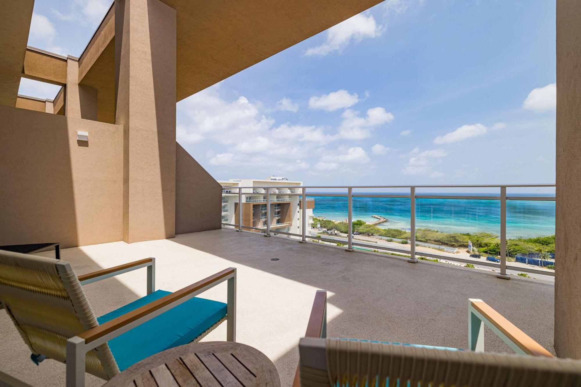 Embassy Suites By Hilton Aruba Beach Resort Palm Beach Esterno foto